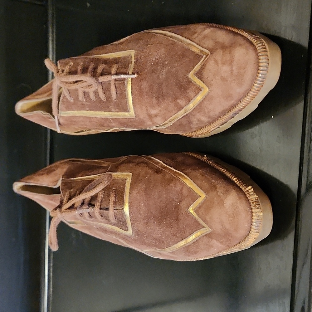 Vintage Charles Jourdan Brown Shoes
